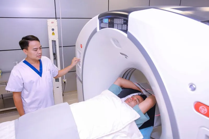 Chụp MRI rò hậu môn: Cơ chế, đối tượng chỉ định và chống chỉ định chụp cộng hưởng từ