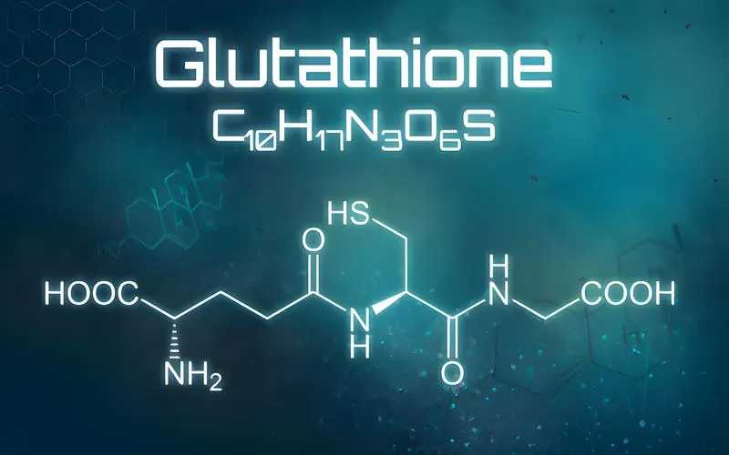 Dùng Glutathione kết hợp với gì để tăng công dụng?