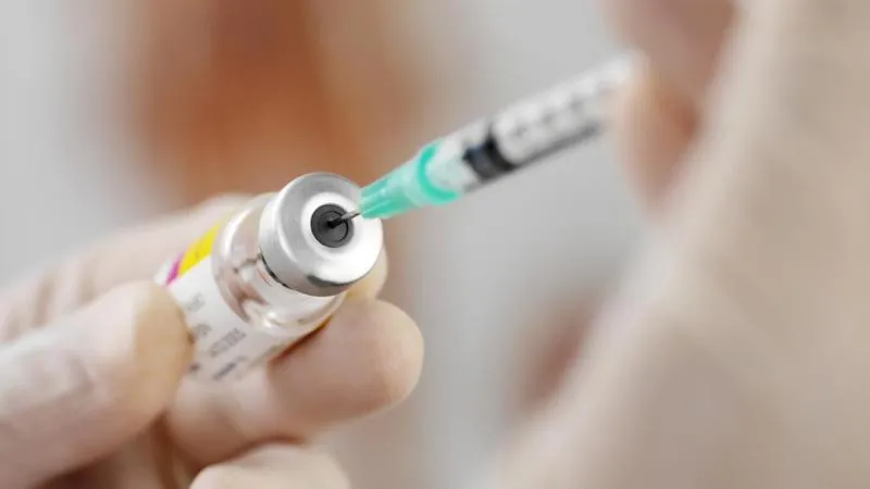 Những điều bạn cần biết về vaccine viêm gan B tái tổ hợp