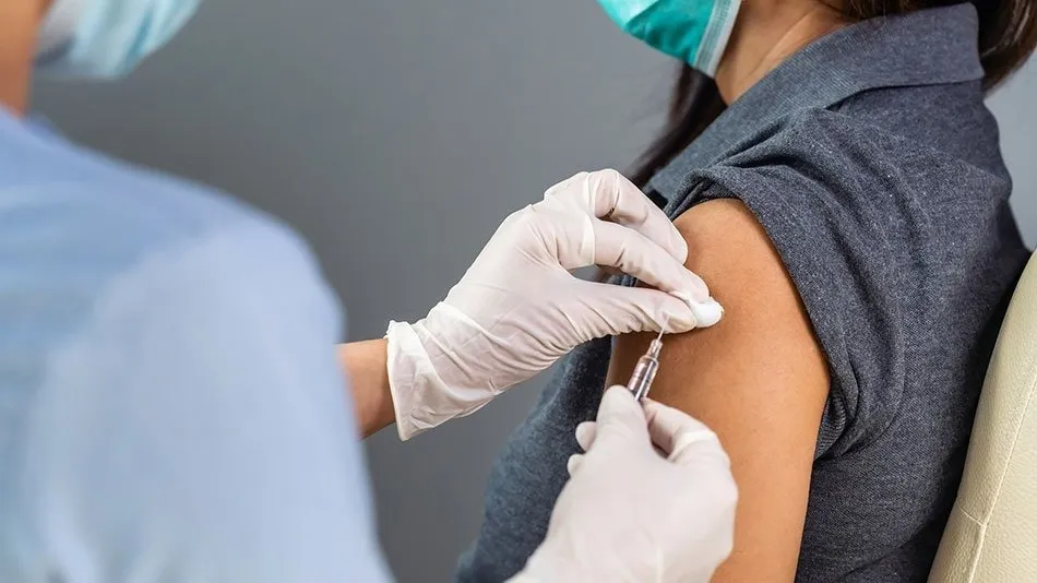 Những lưu ý trước khi quyết định tiêm vaccine Gardasil 9