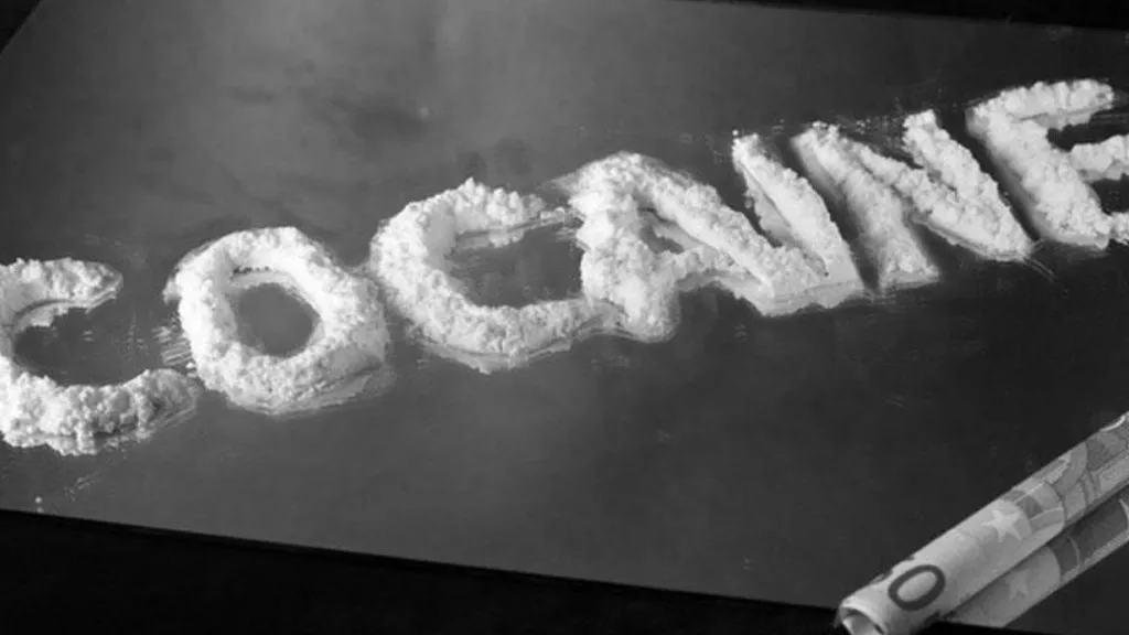 Đột quỵ não do sử dụng cocaine: Nguyên nhân và biện pháp phòng tránh